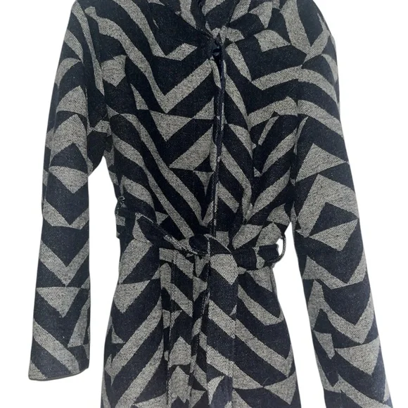 Mossimo Supply Co Black and Gray Geometric Jacket - Picture 2 of 3